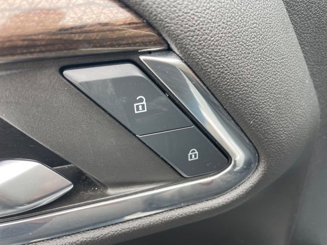 Used 2024 Chevrolet Silverado 1500 LT image 11