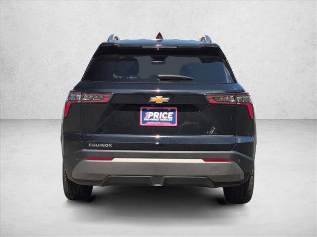 Used 2026 Chevrolet Equinox LT FWD image 6