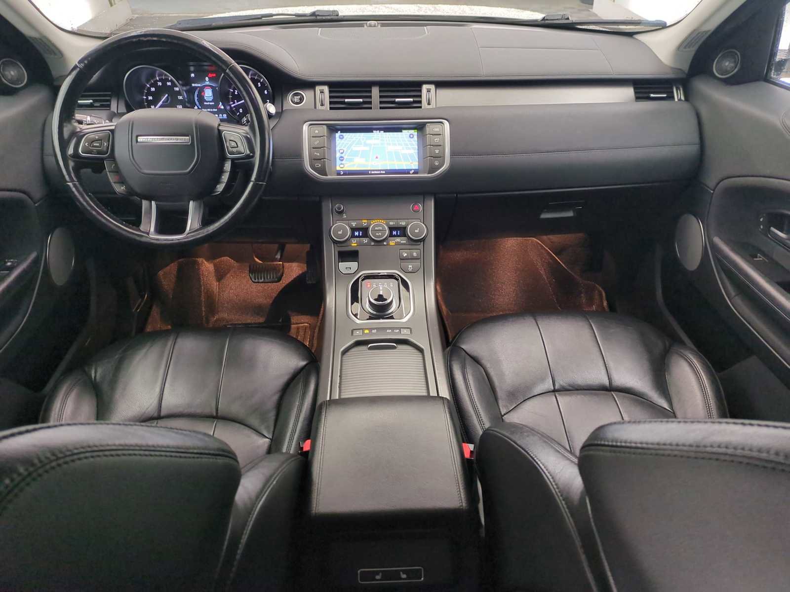 Used 2019 Land Rover Range Rover Evoque SE image 15