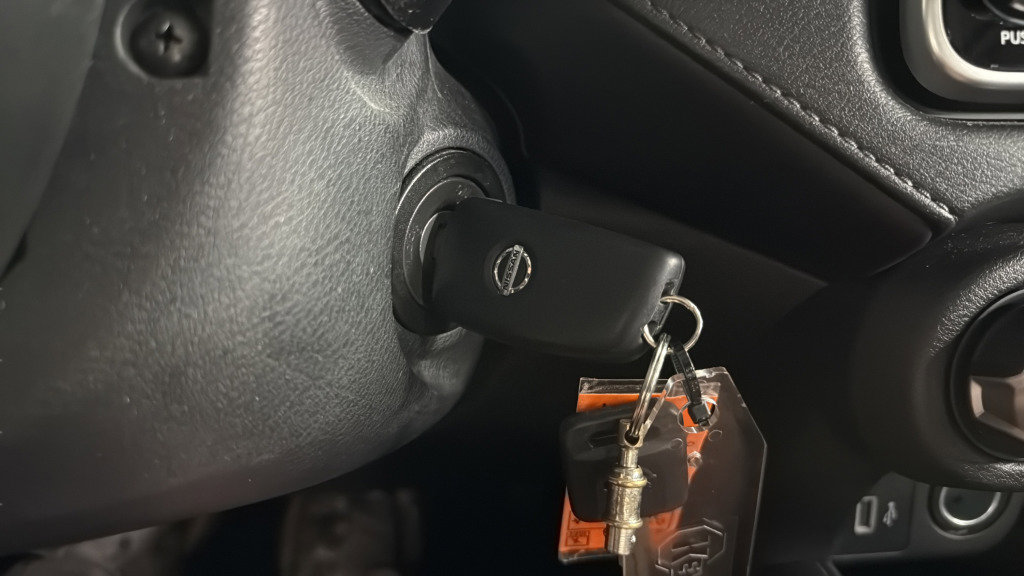 Used 2022 Nissan Versa S w/ Trunk Package image 24