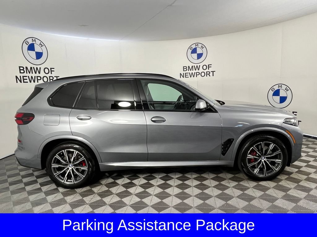Certified 2024 BMW X5 xDrive40i w/ M Sport Package AWD/4WD image 11