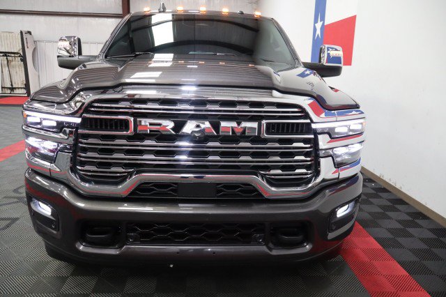 Used 2025 RAM 3500 Longhorn AWD/4WD image 27