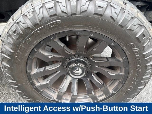 Used 2022 Ford F250 Lariat w/ Black Appearance Package AWD/4WD image 30