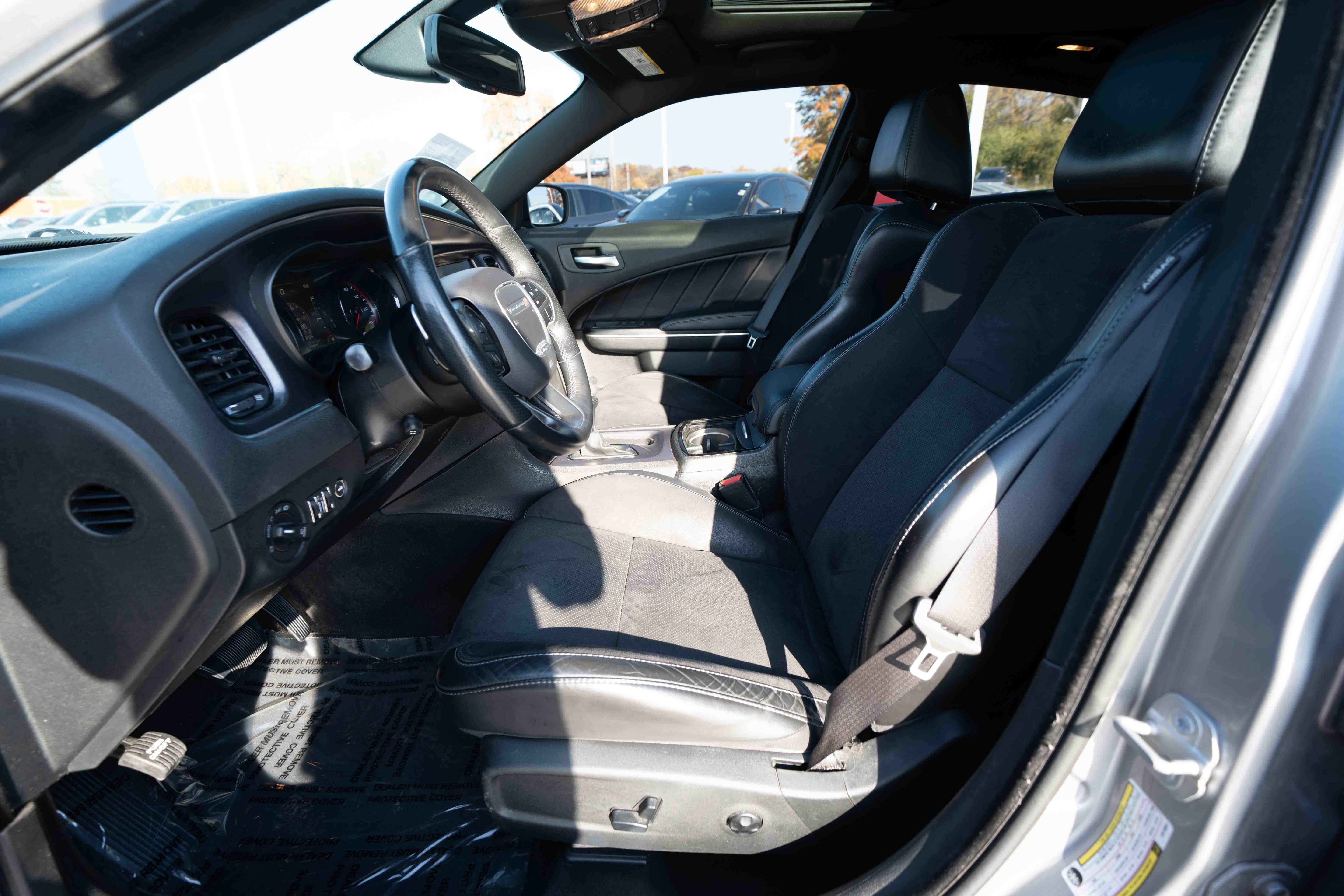 Used 2018 Dodge Charger SXT Plus w/ Quick Order Package 29J image 9