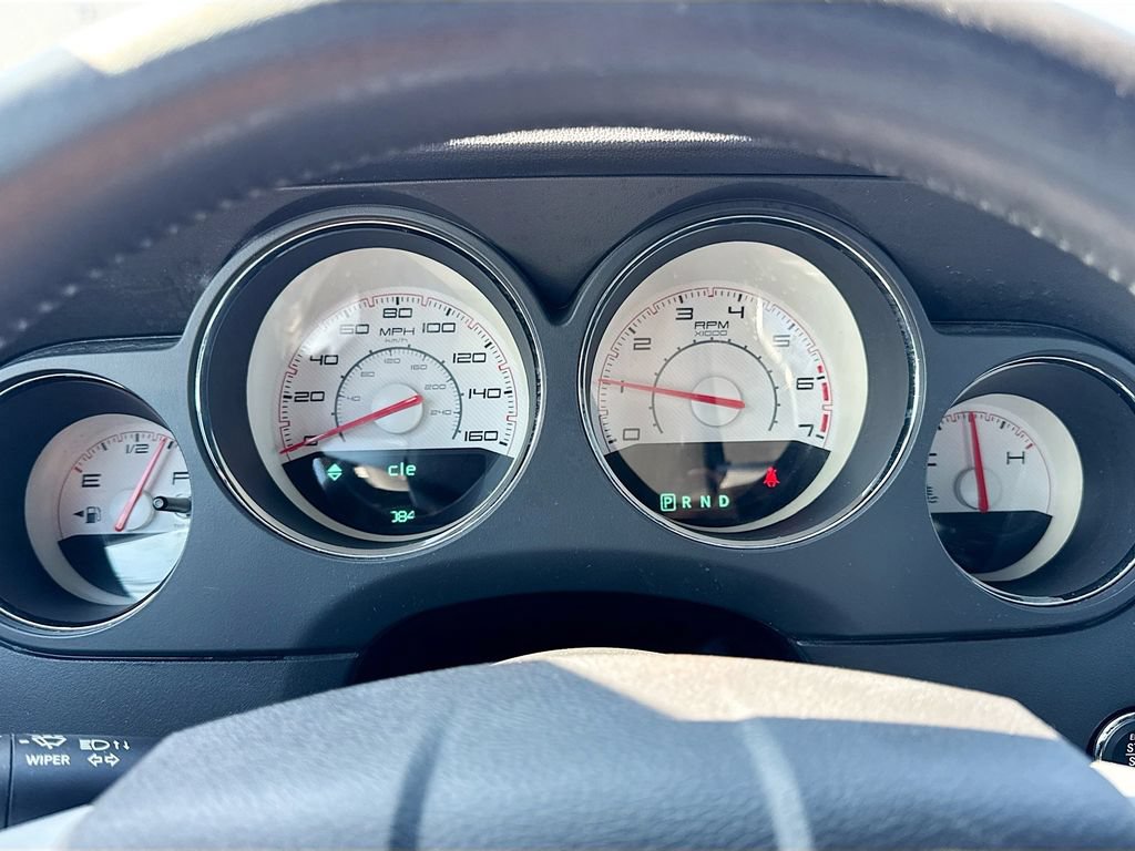 Used 2013 Dodge Challenger R/T RWD image 13