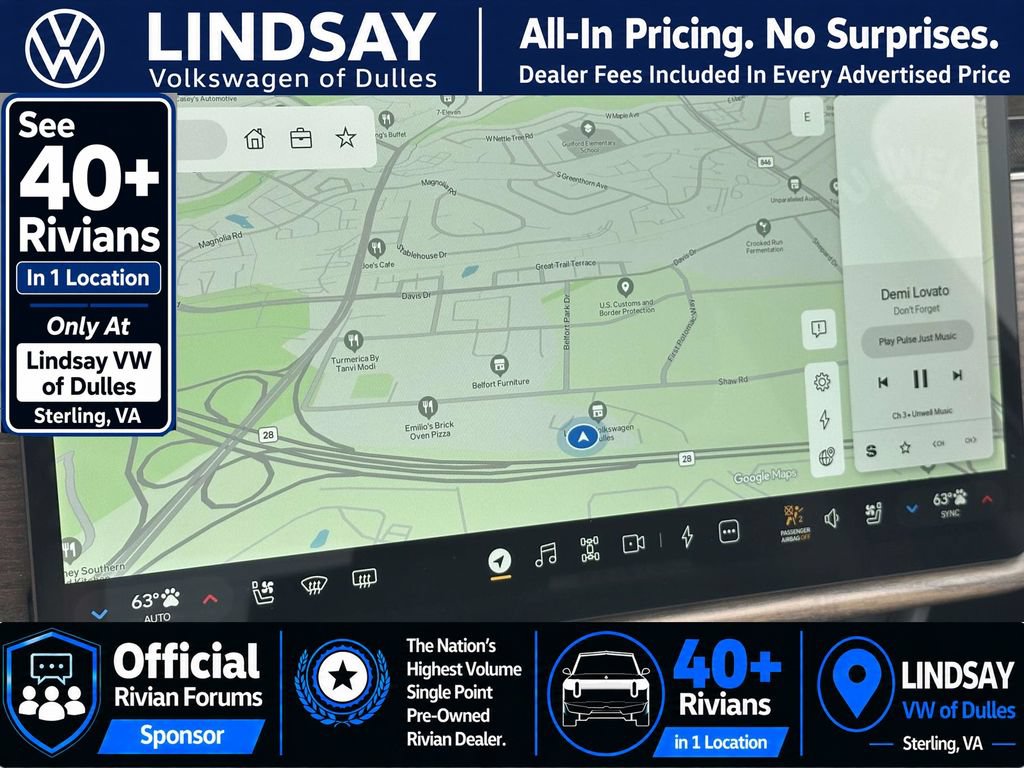 Used 2025 Rivian R1T Premium AWD/4WD image 19