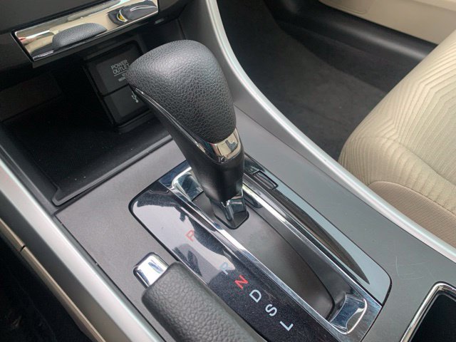 Used 2015 Honda Accord LX image 17