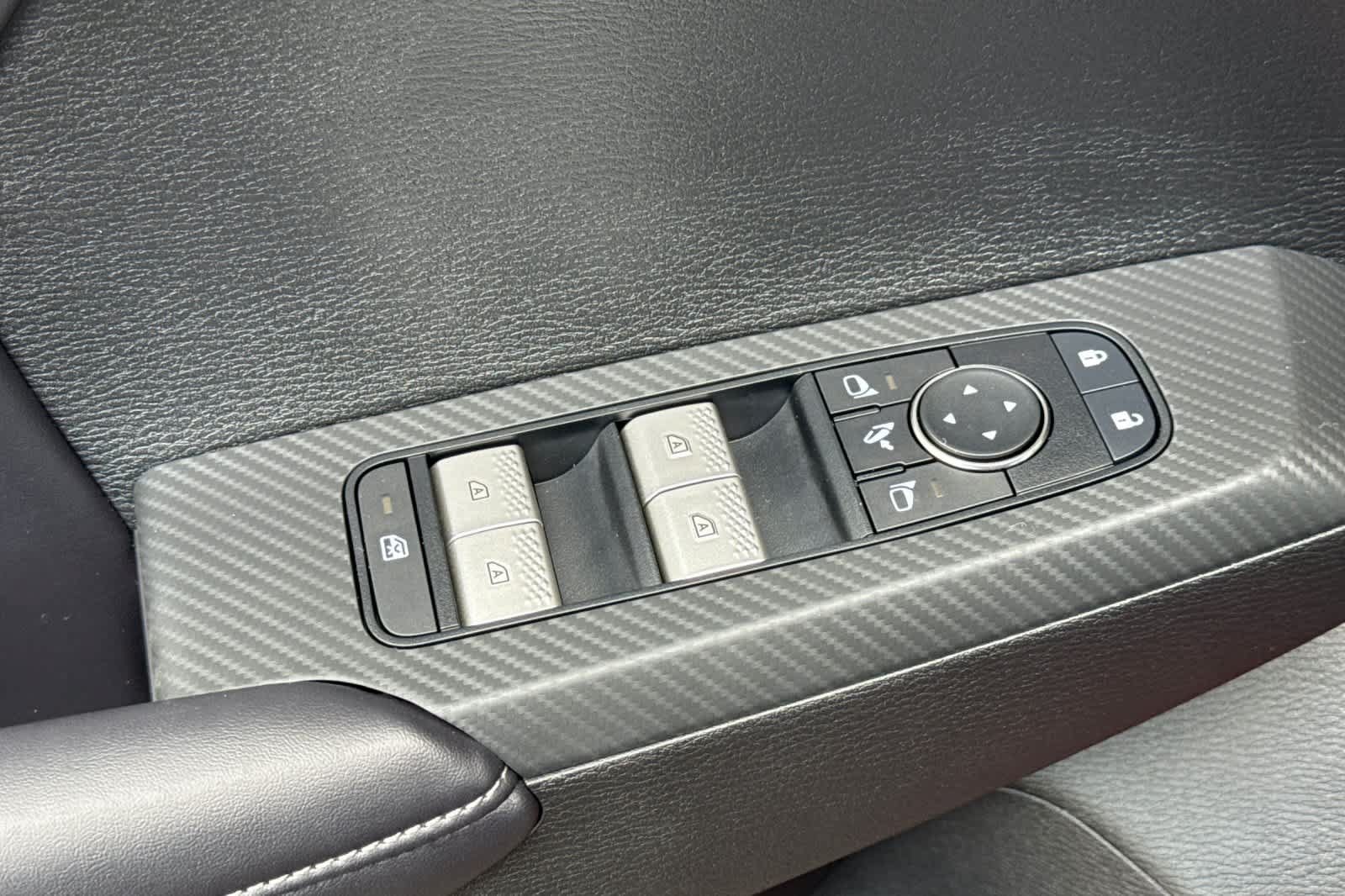 New 2026 Nissan Rogue SL AWD/4WD image 13