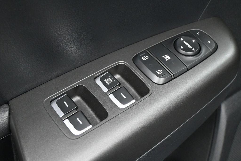 Used 2022 Kia Sportage LX FWD image 13