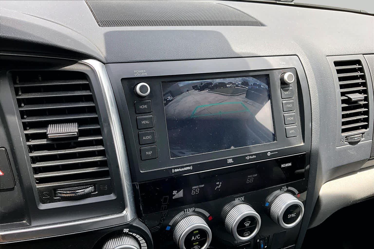 Used 2020 Toyota Sequoia Platinum RWD image 27