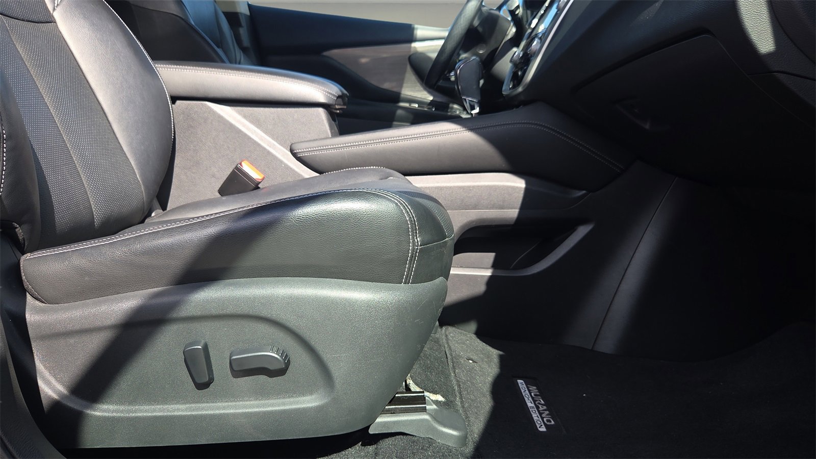 Used 2018 Nissan Murano SL w/ Midnight Edition Package image 15