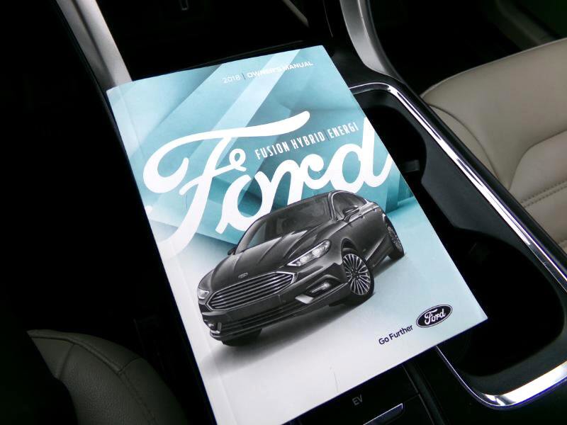 Used 2018 Ford Fusion Energi SE image 24