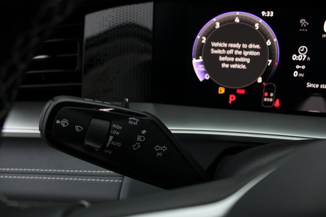 New 2026 Volkswagen Tiguan SE image 11