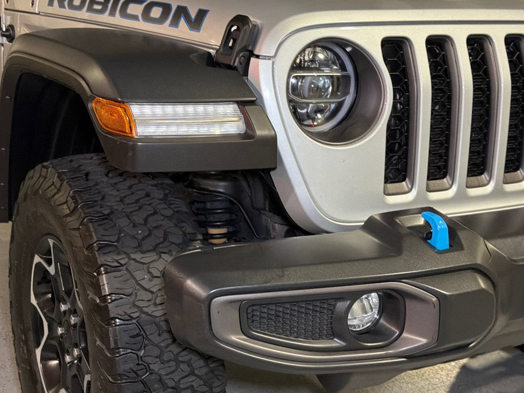 Used 2022 Jeep Wrangler Unlimited Rubicon 4xe w/ Cold Weather Group AWD/4WD image 10