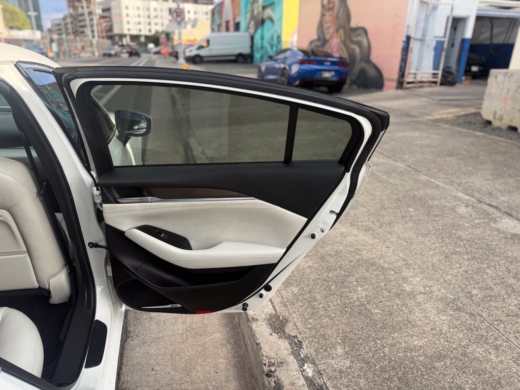Used 2018 MAZDA MAZDA6 Signature FWD image 11