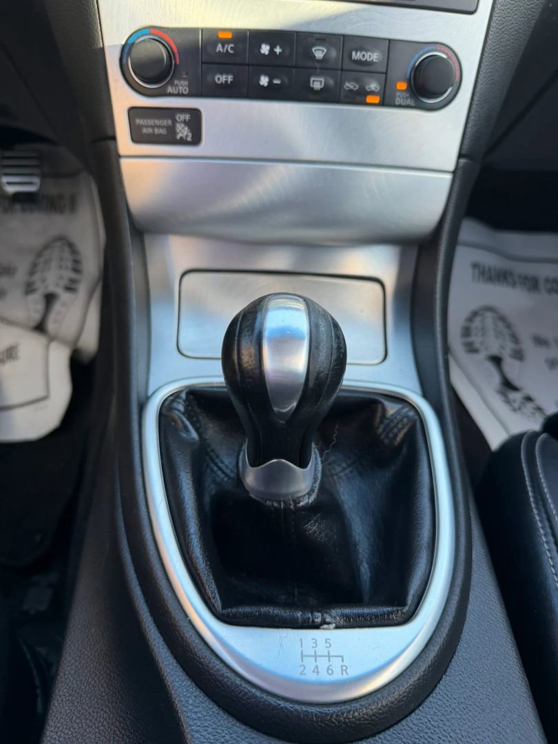 Used 2013 INFINITI G37 Sport image 24