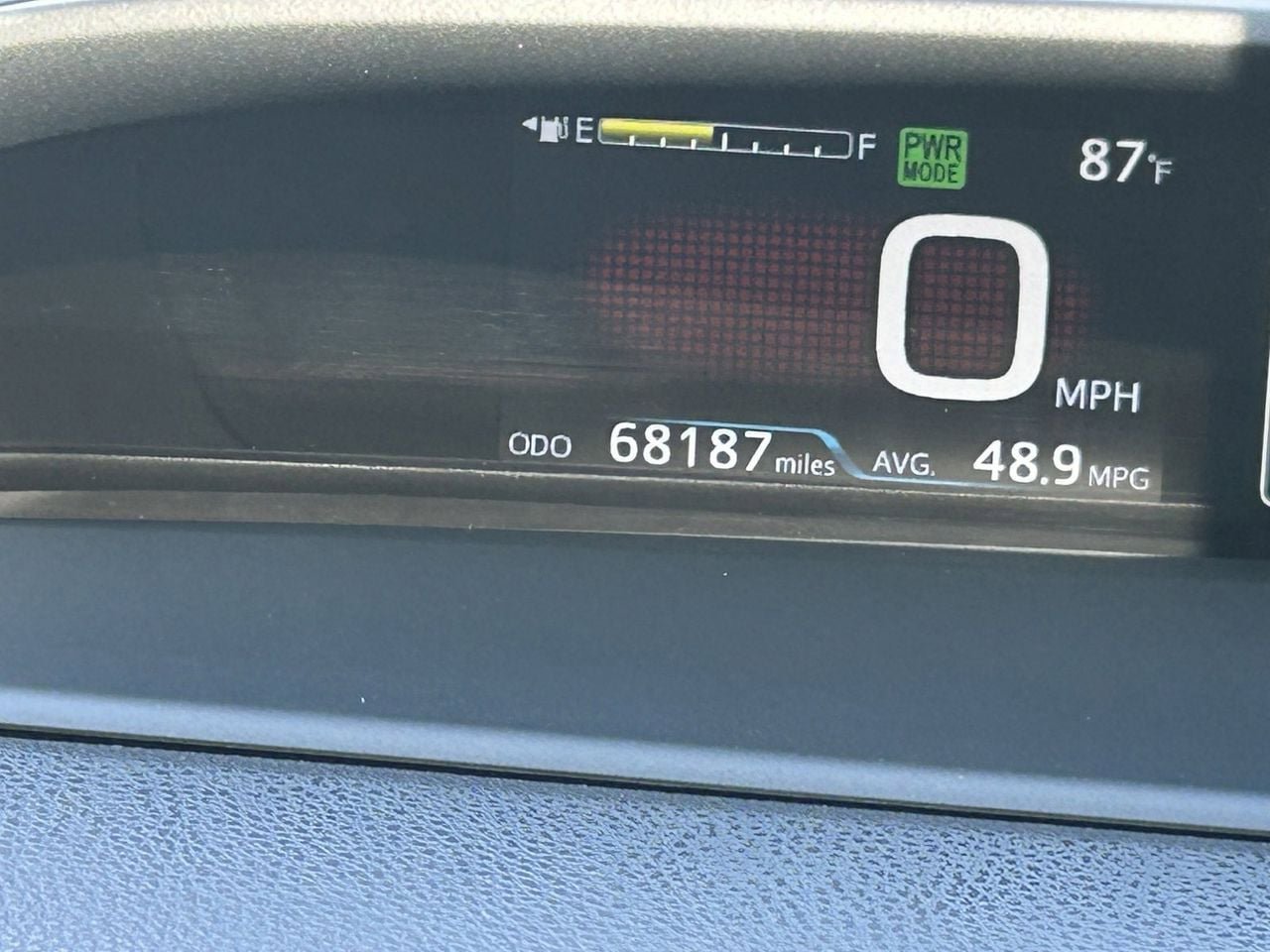 Used 2016 Toyota Prius Three Touring w/ Preferred Accessory Package FWD image 19