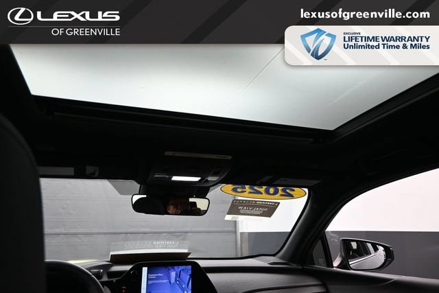 Used 2025 Lexus UX 300h FWD image 21