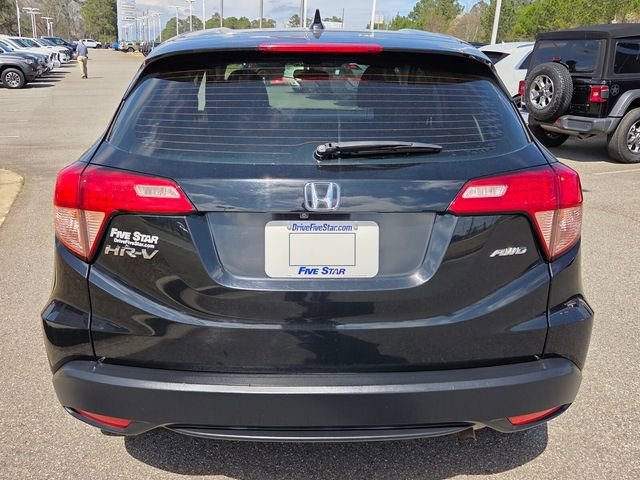 Used 2017 Honda HR-V LX image 11