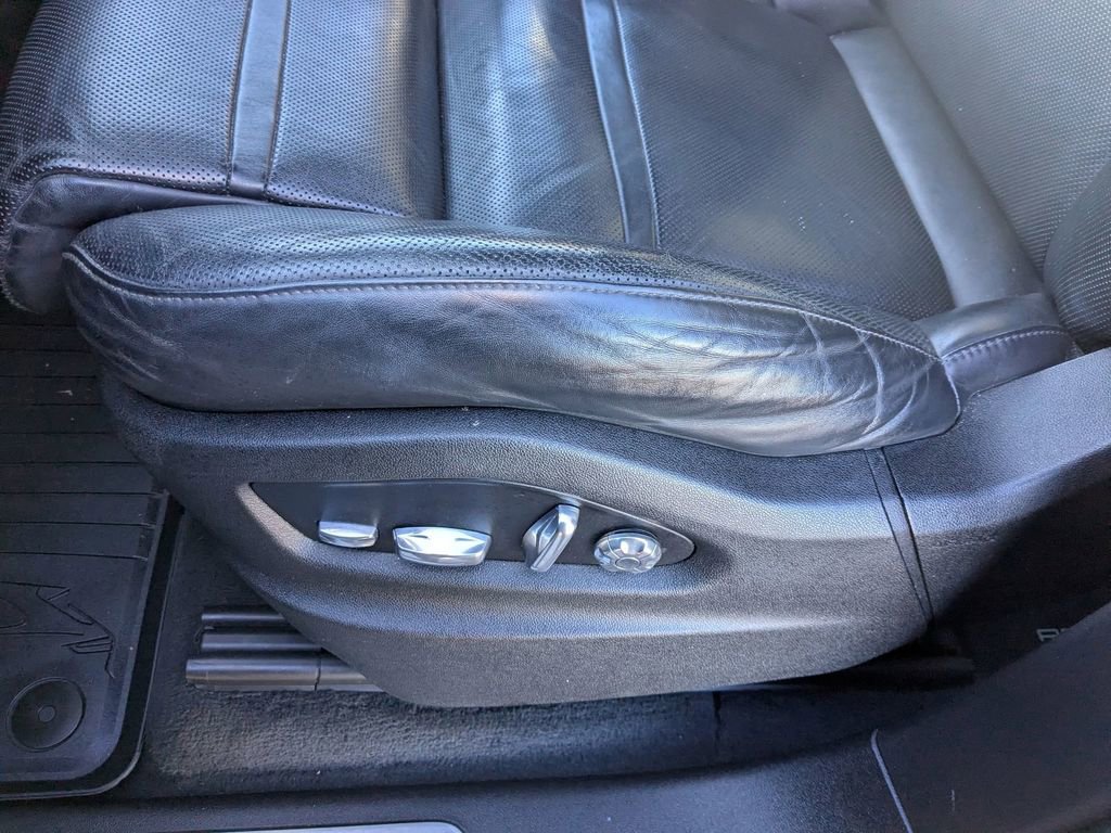 Used 2019 Porsche Cayenne image 13