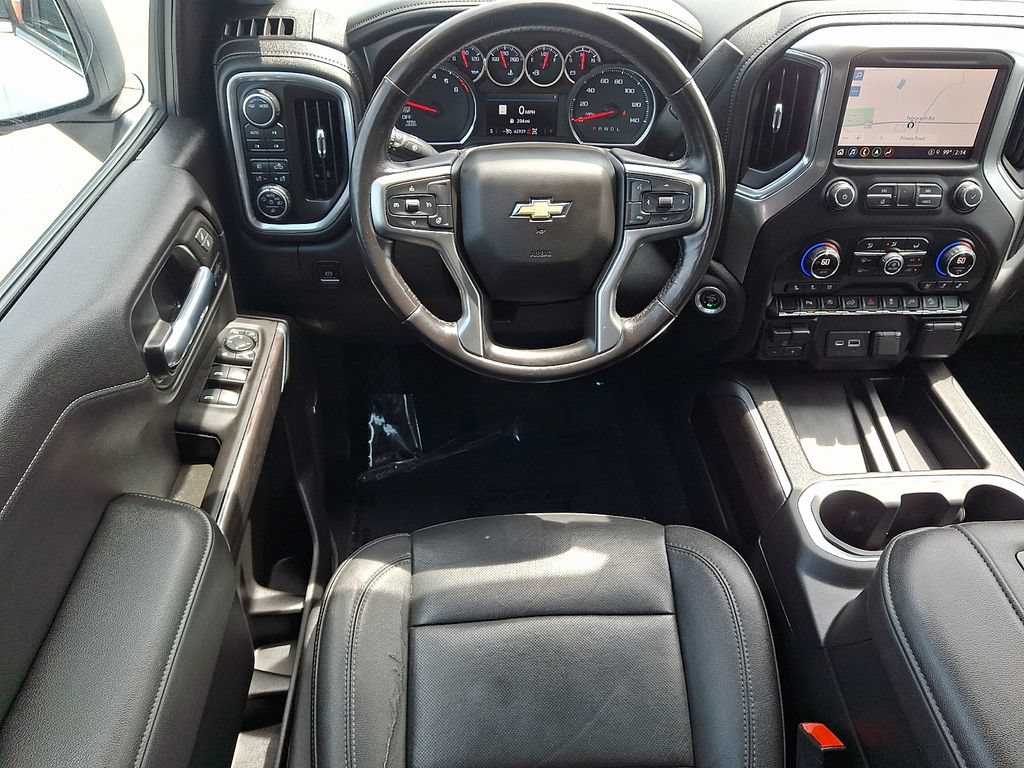 Used 2021 Chevrolet Silverado 1500 LTZ AWD/4WD image 11