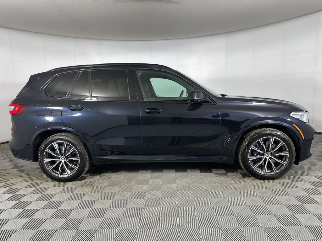 Used 2021 BMW X5 xDrive45e w/ M Sport Package image 28
