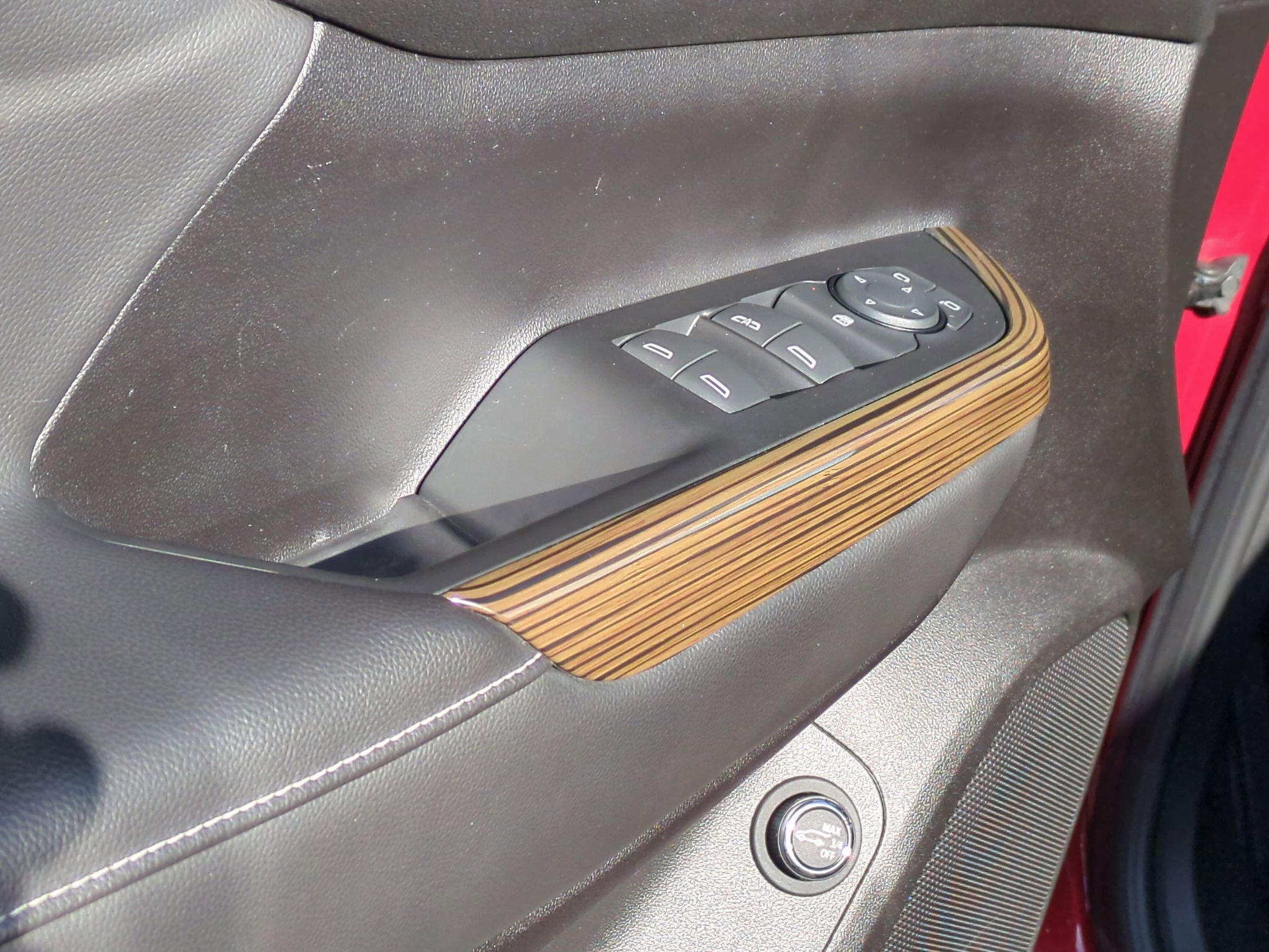 Certified 2023 GMC Acadia SLE w/ Driver Convenience Package image 22