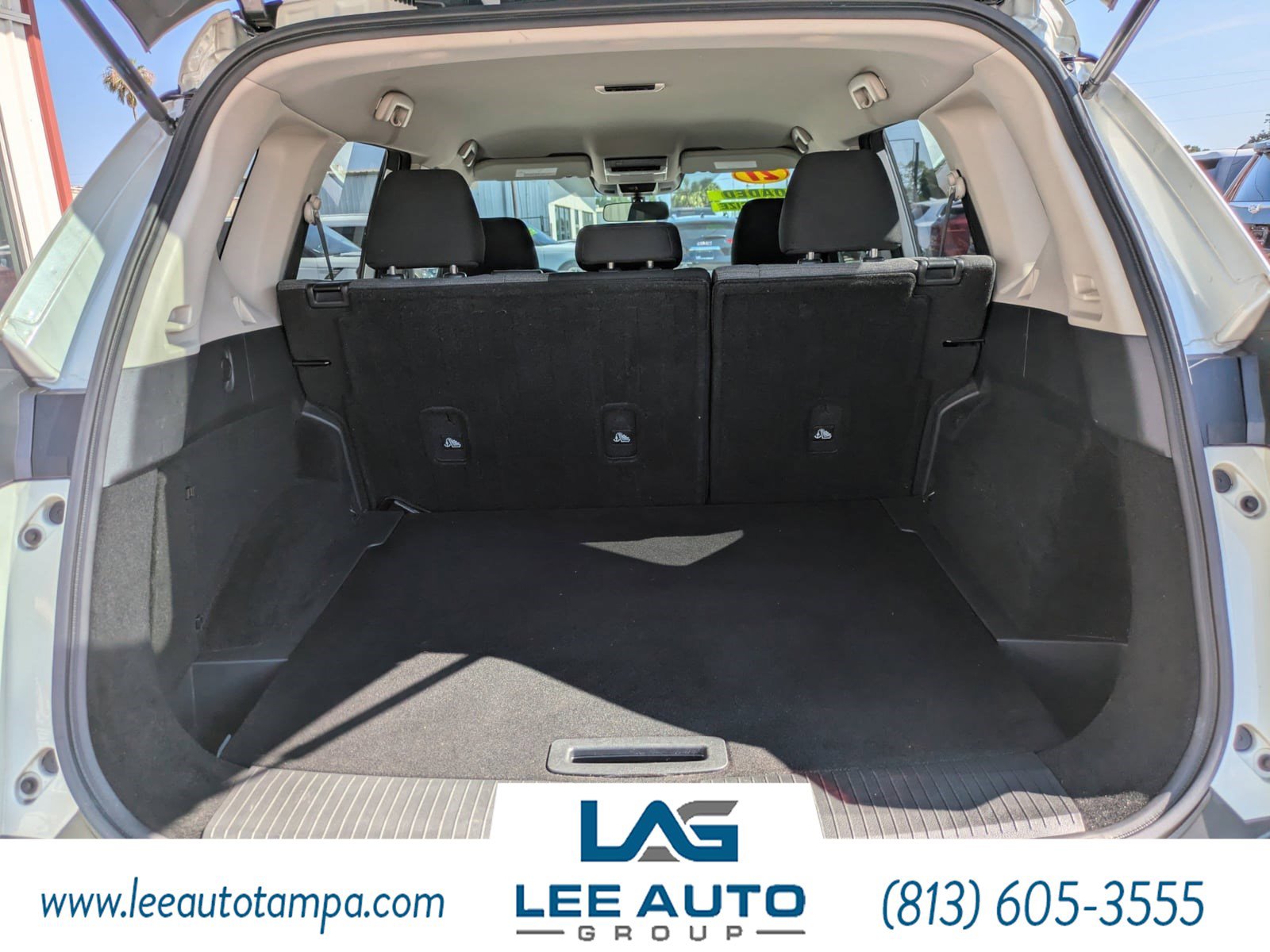 Used 2021 Nissan Rogue SV FWD image 12