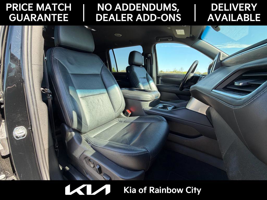 Used 2022 Chevrolet Suburban LS image 25