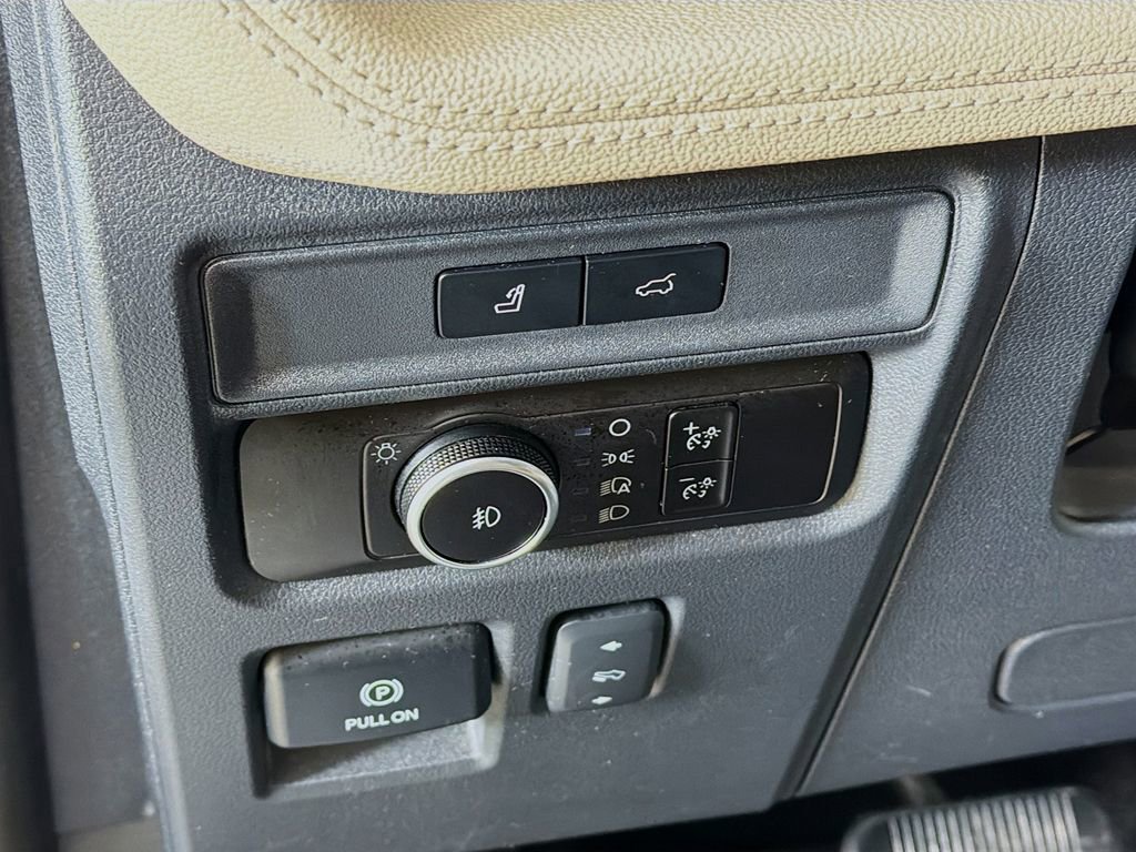 Used 2023 Ford Expedition Max Limited AWD/4WD image 35