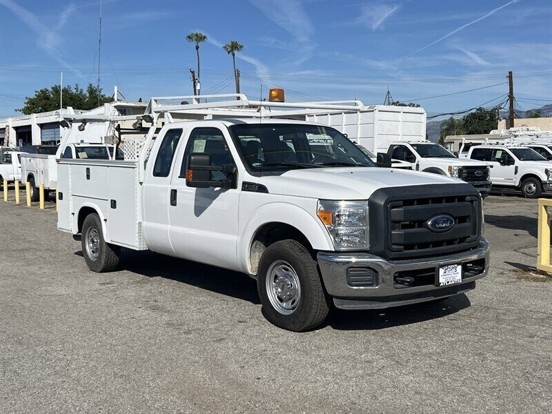 Used 2016 Ford F350 XL RWD image 1
