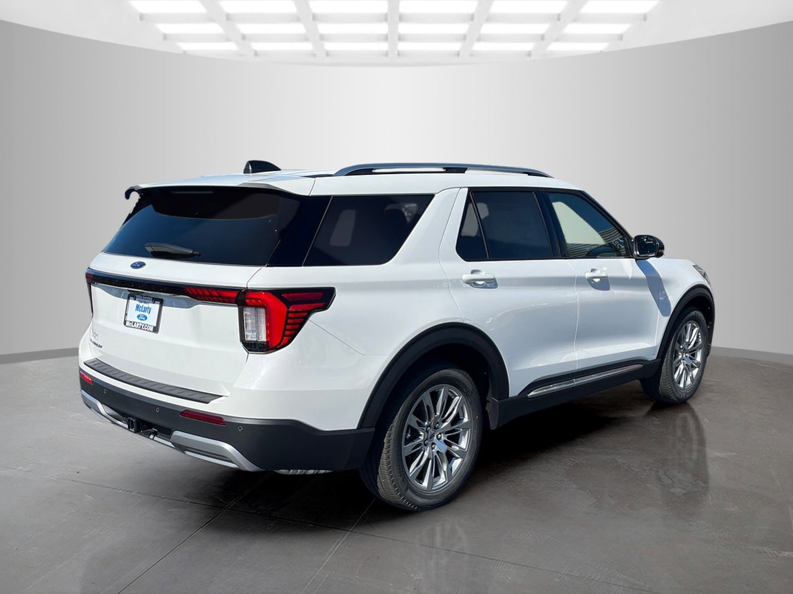 New 2026 Ford Explorer Platinum image 9