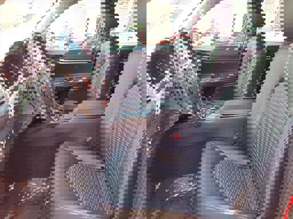 Certified 2024 Toyota Camry SE FWD image 18