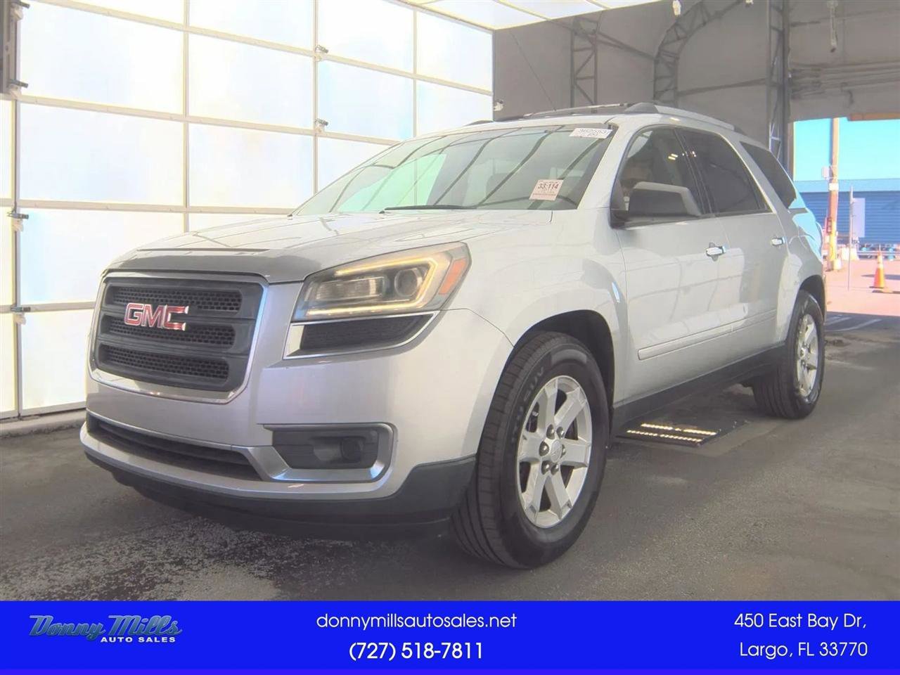 Used 2014 GMC Acadia SLE FWD image 1