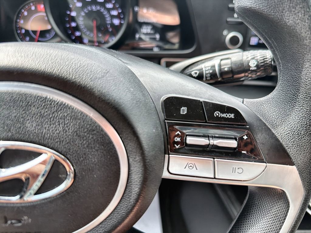 Certified 2023 Hyundai Elantra SEL FWD image 20
