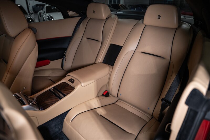 Used 2019 Rolls-Royce Wraith RWD image 22