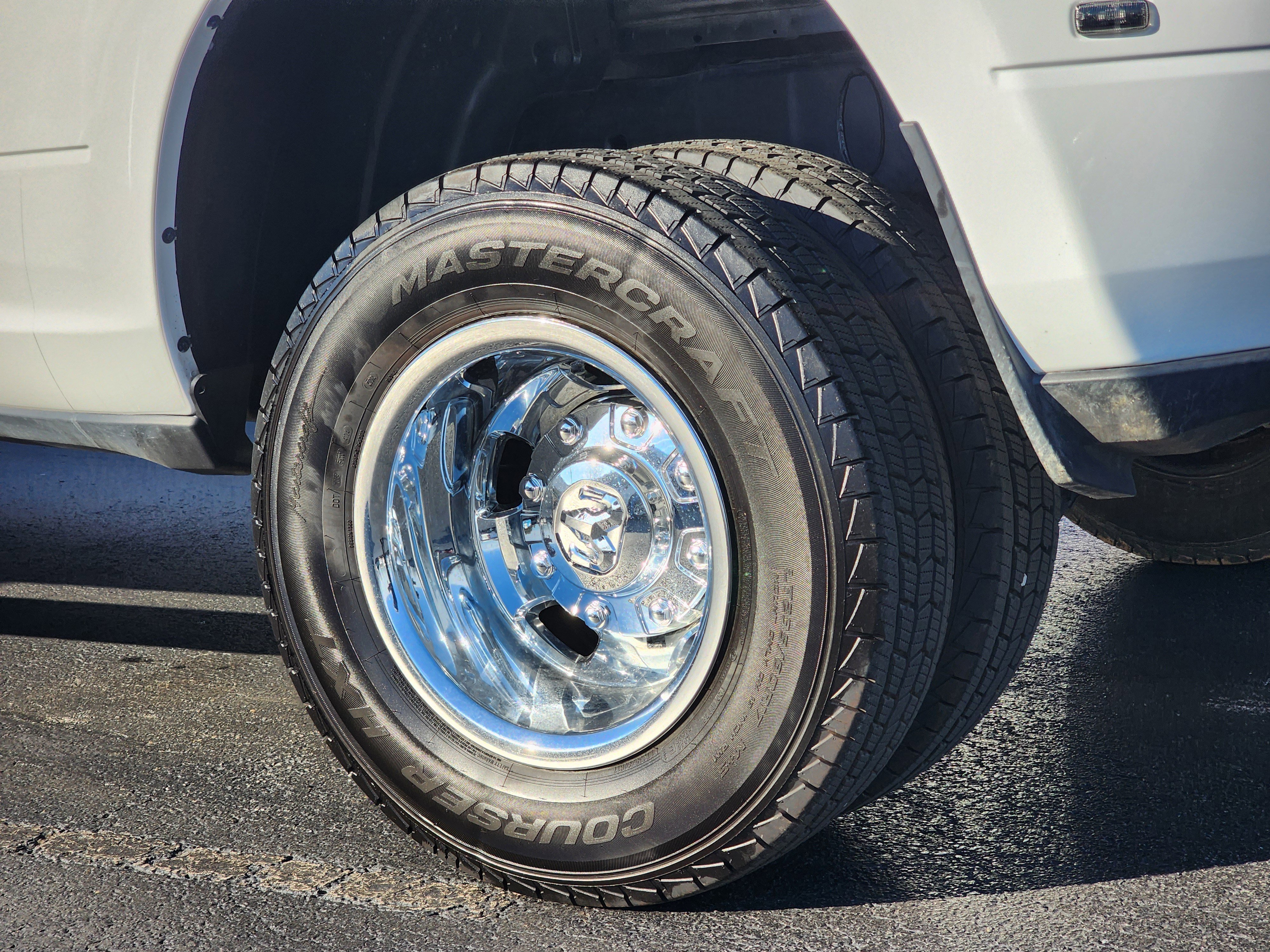 Used 2024 RAM 3500 Big Horn image 11