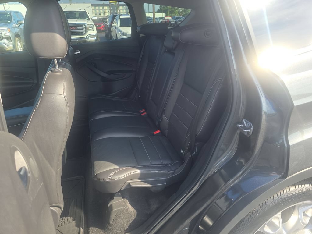 Used 2016 Ford Escape Titanium w/ Equipment Group 301A AWD/4WD image 21