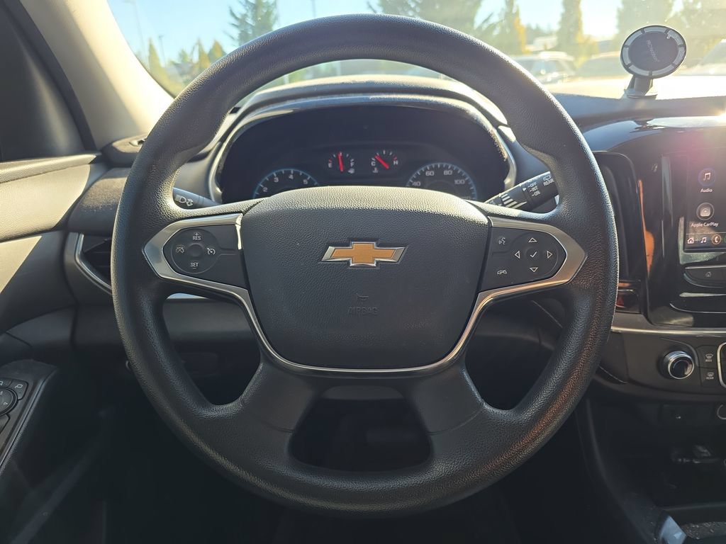 Used 2020 Chevrolet Traverse LS FWD image 21