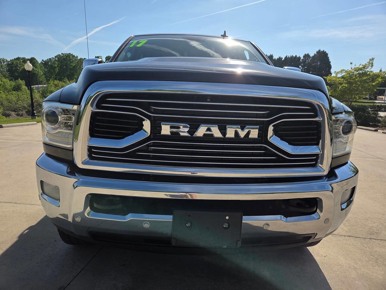 Used 2017 RAM 2500 Longhorn AWD/4WD image 4
