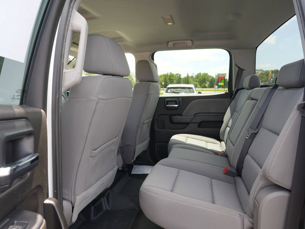 Used 2018 Chevrolet Silverado 3500 4x4 Crew Cab image 18