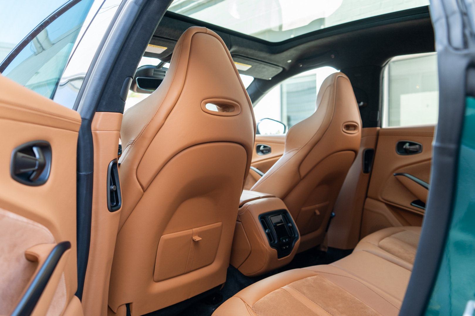 Used 2023 Aston Martin DBX 707 AWD/4WD image 22