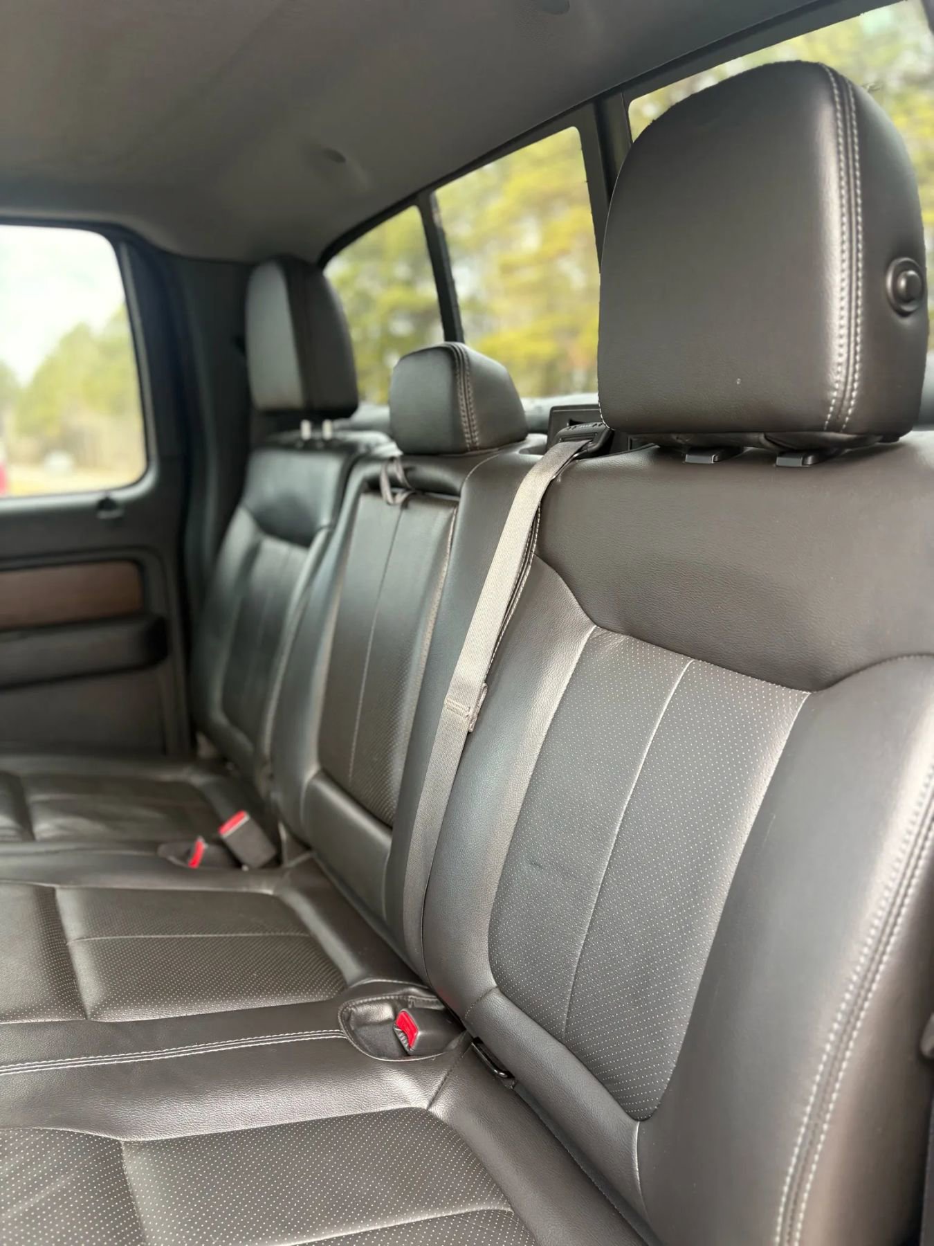 Used 2014 Ford F150 Lariat w/ Equipment Group 502A Luxury image 15