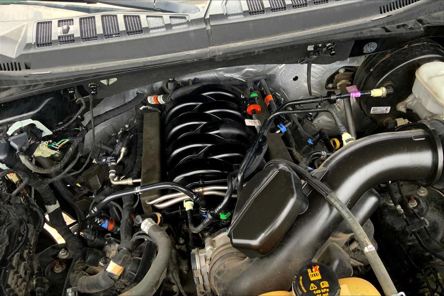 Used 2020 Ford F150 Lariat RWD image 32