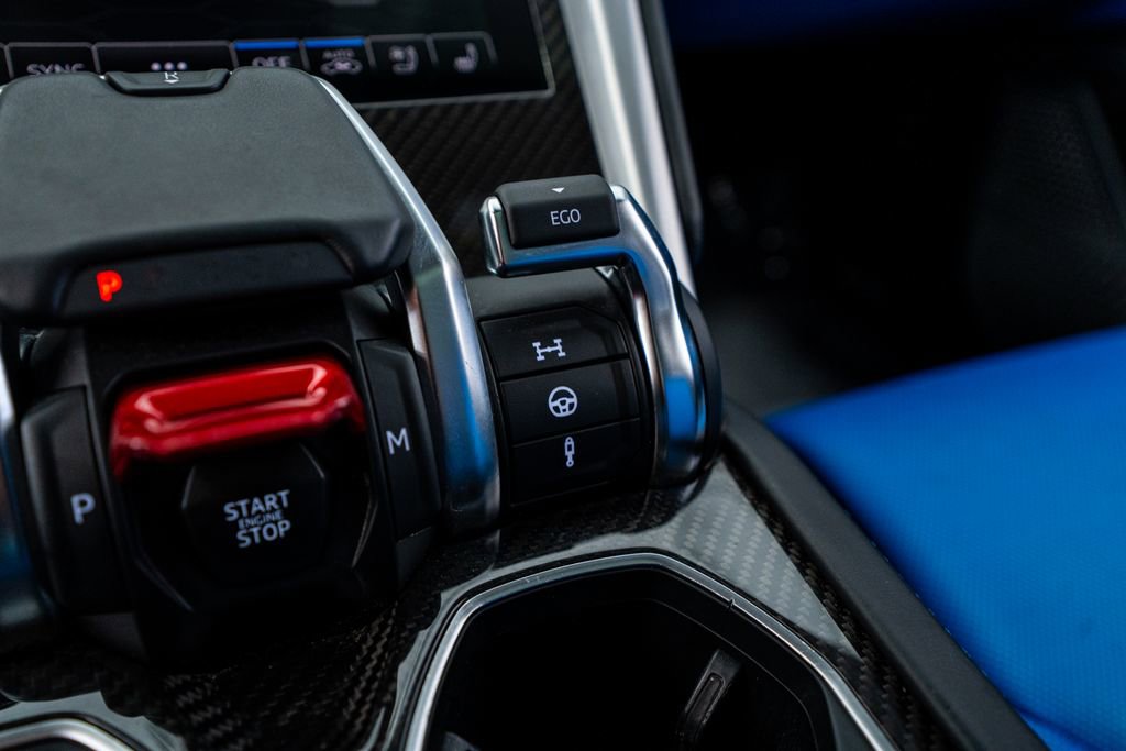 Used 2020 Lamborghini Urus image 59