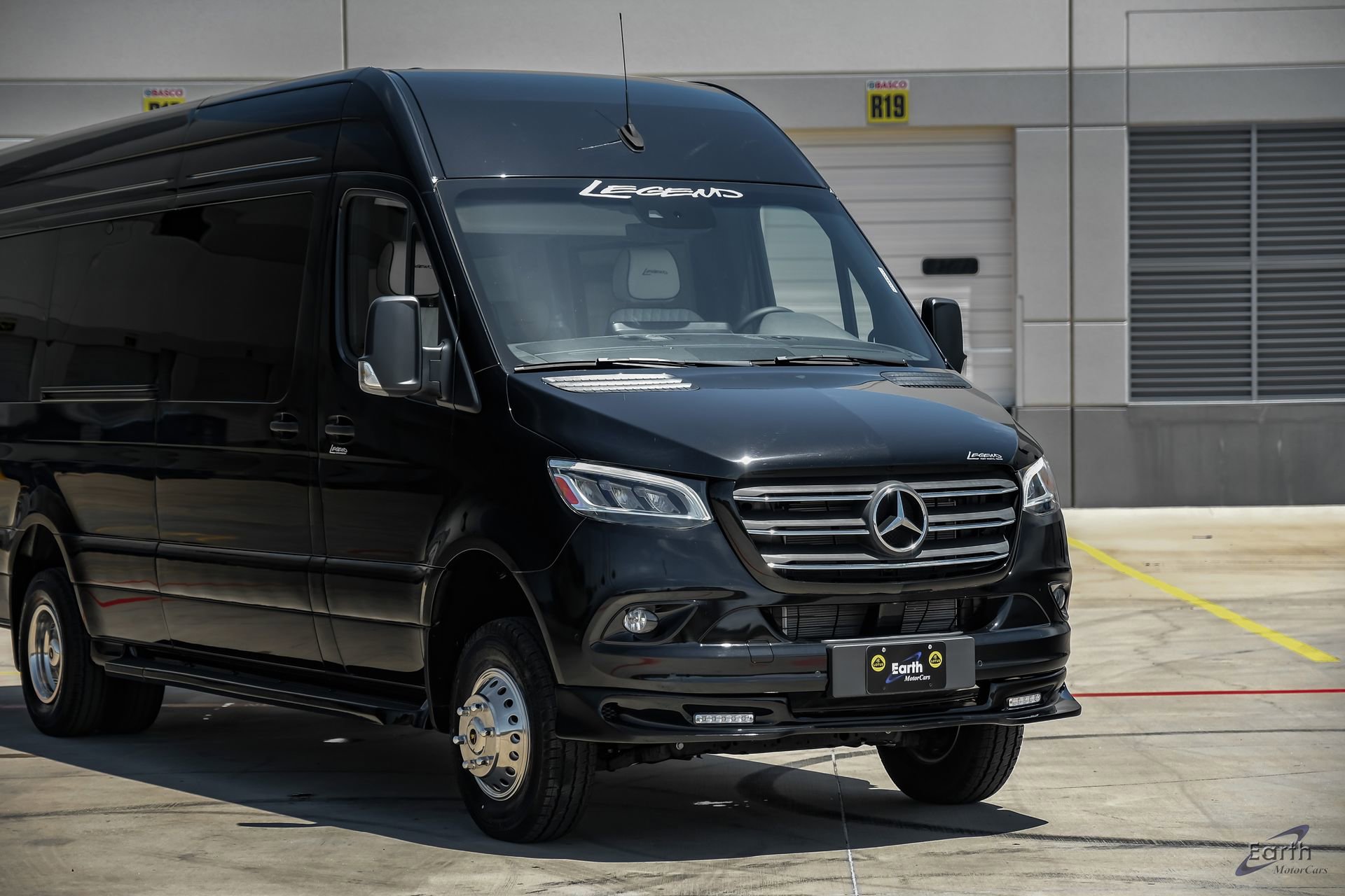 Used 2024 Mercedes-Benz Sprinter 3500 image 27