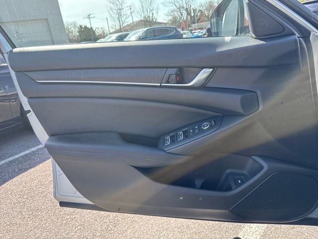 Used 2019 Honda Accord EX image 20