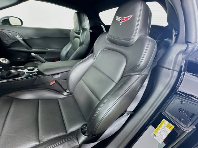 Used 2013 Chevrolet Corvette 427 w/ 1SB Preferred Equipment Group RWD image 11