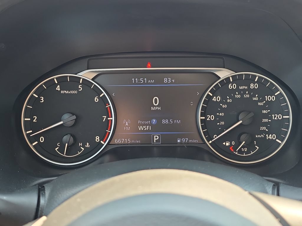 Used 2023 Nissan Altima 2.5 SV AWD/4WD image 12