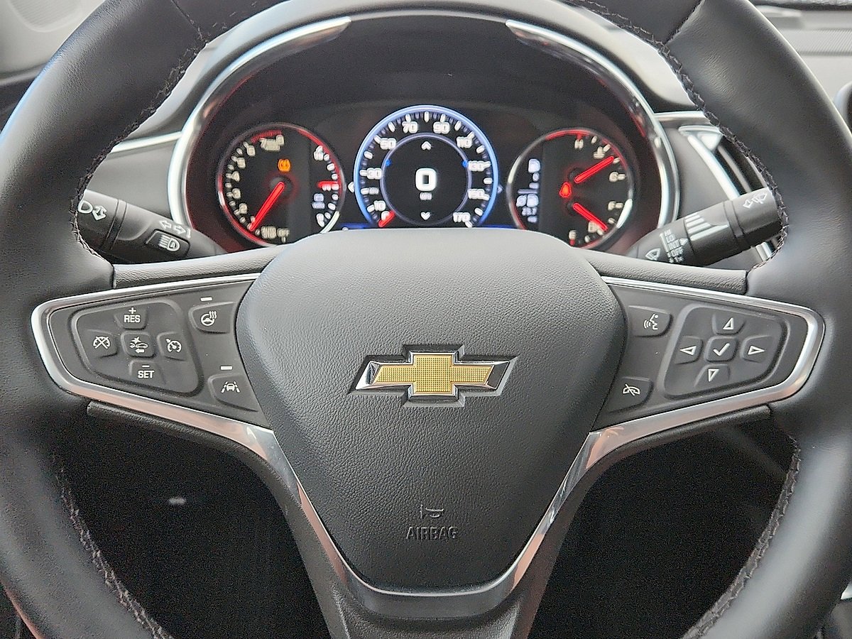 Used 2023 Chevrolet Malibu LT image 11